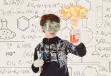 Bo w domu nie musi być nudno - 5 prostych eksperymentów chemicznych dla dzieci