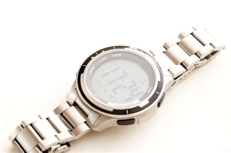 Zegarek na bransolecie - dlaczego to dobry pomysł?