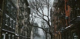 Powstają kolejne wielkie apartamentowce