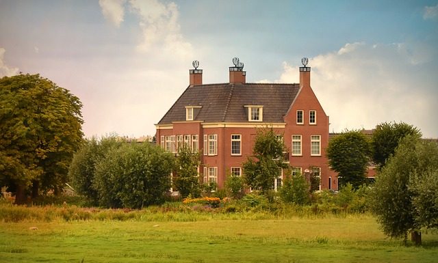 Pielęgnacja schodów drewnianych