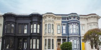 Sklepy z materiałami