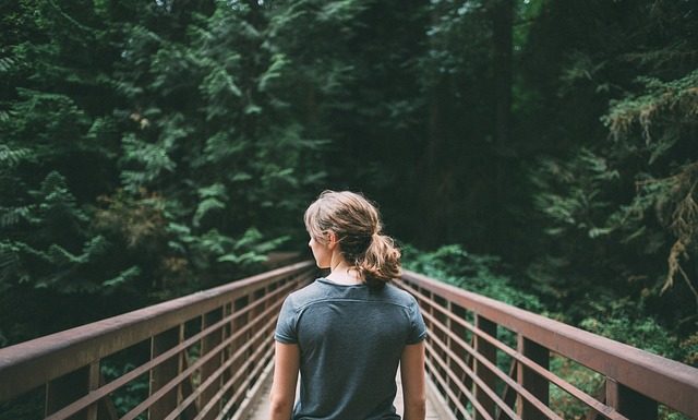 W dzisiejszych czasach pamiętać należy o kombinowaniu ze strojem