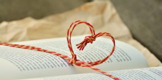 Zalety księgarni internetowych