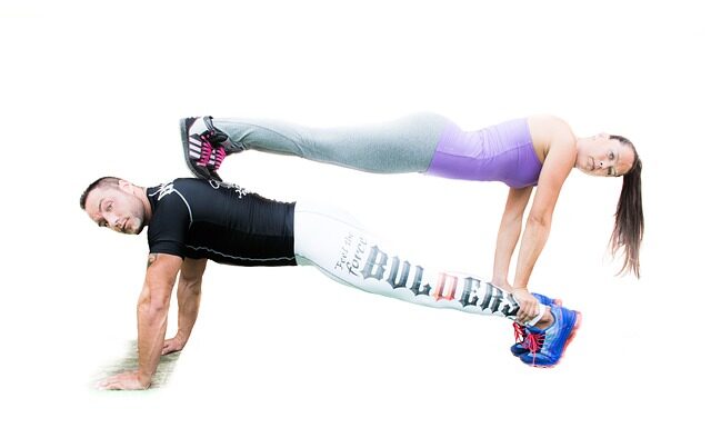 Czy można spalić obrazki święte? Czy można spalić obrazki święte?