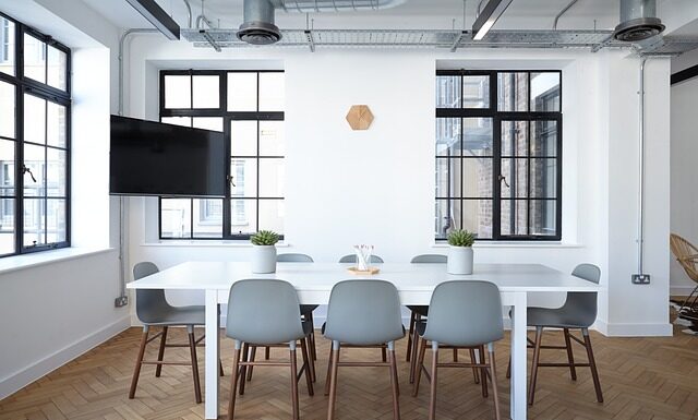 Jak wygłuszyć salę weselną?