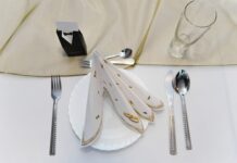 Czy robi się winietki dla pary młodej?