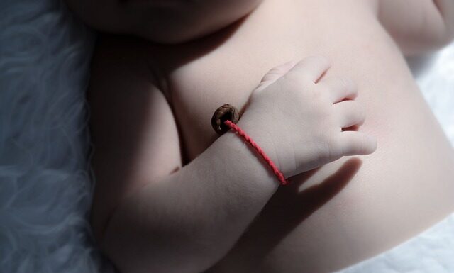 Czy spodnie z mankietami są jeszcze modne?