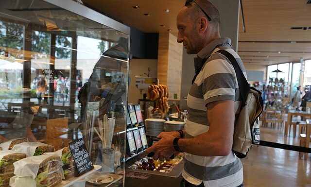 Jak podwinąć za długie spodnie? Jak podwinąć za długie spodnie?