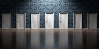 Jak powinno wyglądać wyjście Pana Młodego z domu?