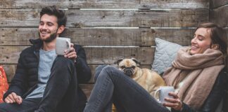 Jak powinny być dopasowane spodnie od garnituru?