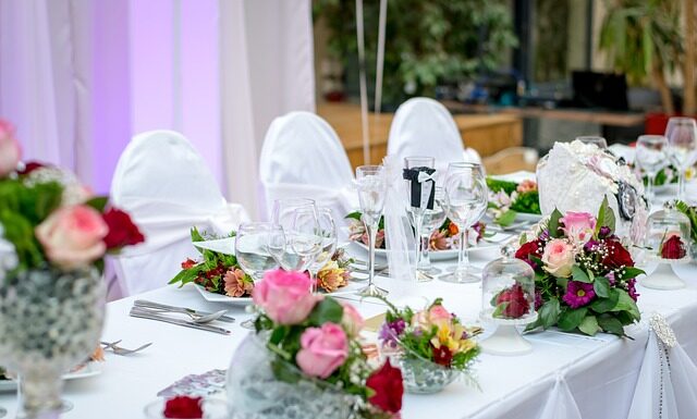 Ile kosztuje wiejski stół na wesele?