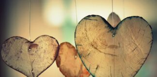 Jak się robi serce z koralików?