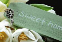 Jak zrobić breloczek z koralików? Jak zrobić breloczek z koralików?