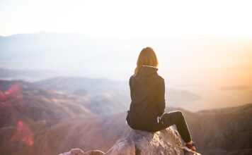 Jaka kurtka do Welurowego dresu? Jaka kurtka do Welurowego dresu?