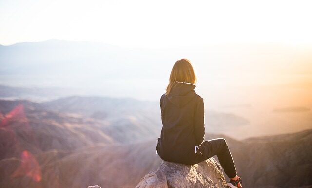 Jaka kurtka do Welurowego dresu? Jaka kurtka do Welurowego dresu?