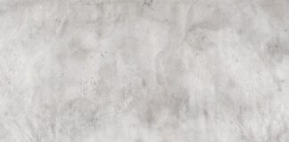 Kto wychodzi do bramy weselnej?