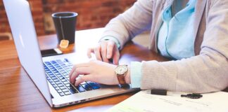 Jak prać buty żeby nie było zacieków?