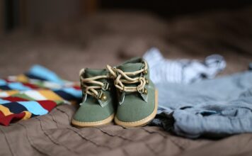 Jakie buty pasują do zielonych spodni? Jakie buty pasują do zielonych spodni?