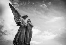 Czy w dniu ślubu można iść na cmentarz?