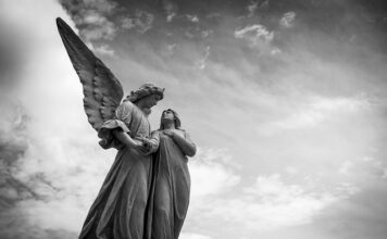 Czy w dniu ślubu można iść na cmentarz?