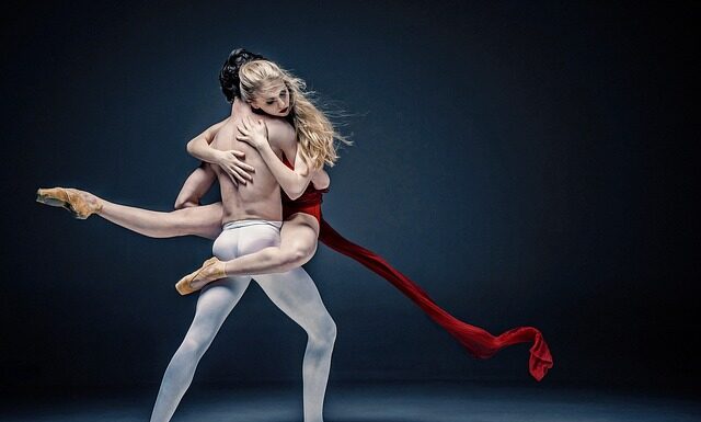 Co w zamian za pierwszy taniec? Co w zamian za pierwszy taniec?