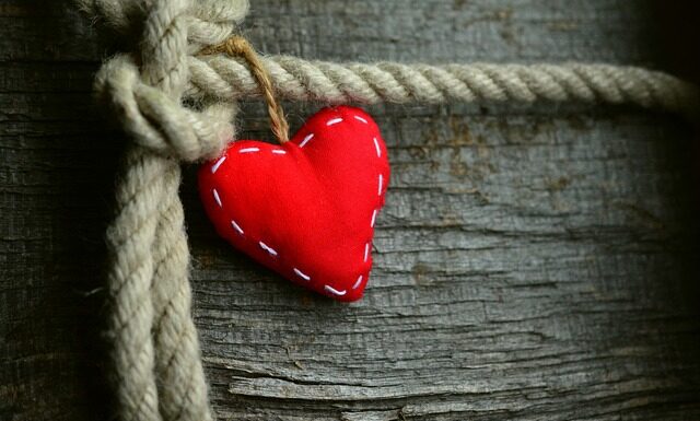 Jaki węzeł krawata na ślub?