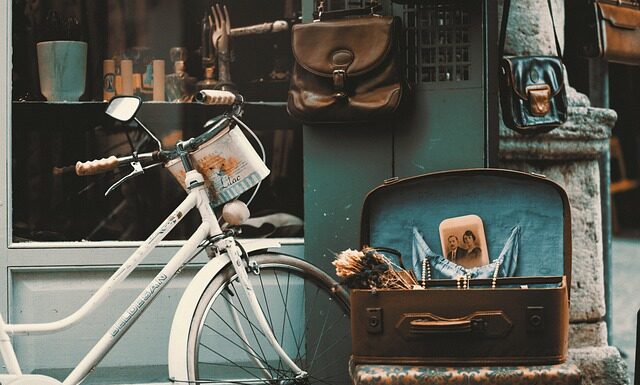 Jak otworzyć sklep z dewocjonaliami? Jak otworzyć sklep z dewocjonaliami?