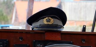 Jak zrobić czapkę z komina?