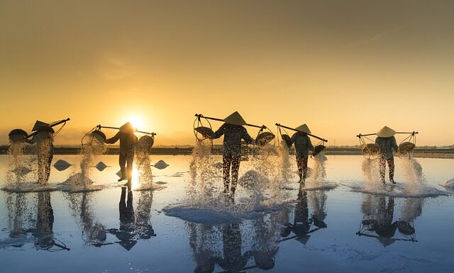 Czy kapelusze damskie są modne? Czy kapelusze damskie są modne?