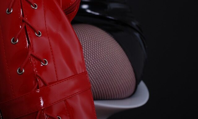 Jaki fason spódnicy ukryję brzuch? Jaki fason spódnicy ukryję brzuch?